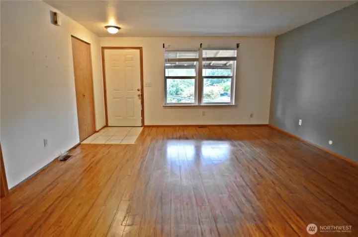 16415 Living Add.