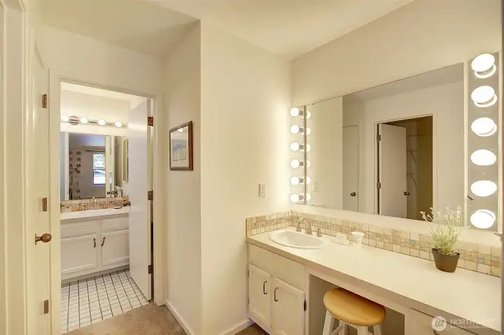 Primary bedroom vanity with sink