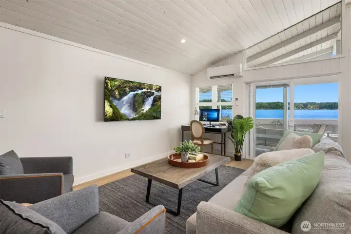 Option to sell furnished!