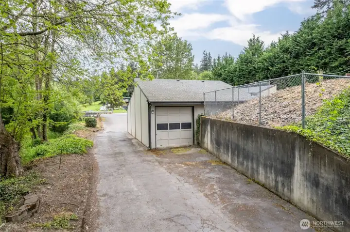 3 Car Garage for owners use or rent out for additional income