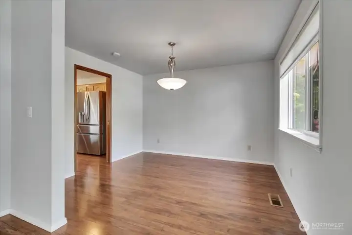 Dining Room (Empty)