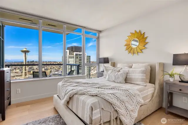 Space Needle View from 2nd Bedroom