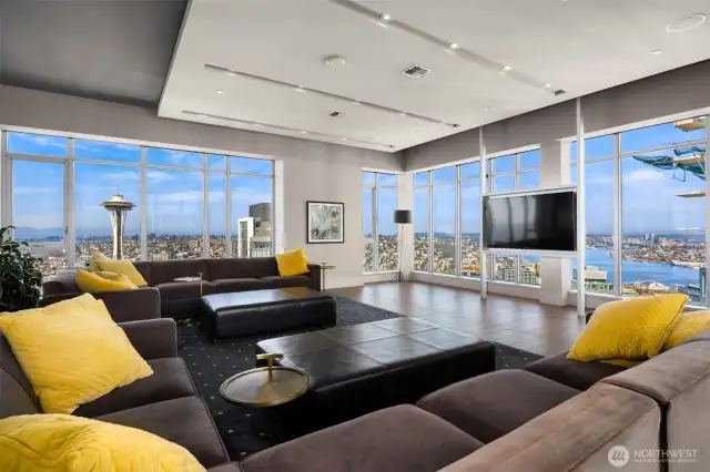 Entertain Large Groups