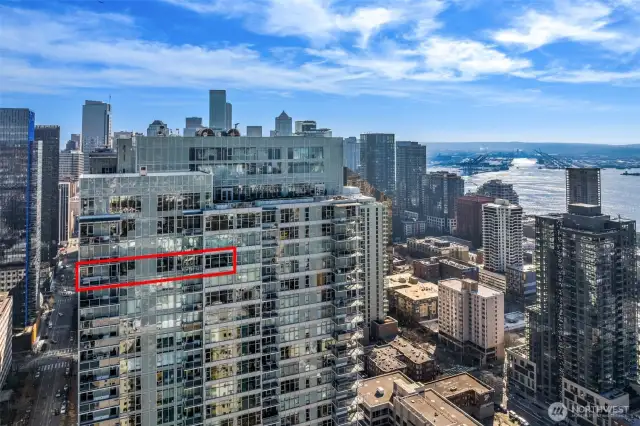 City Living at its Finest!