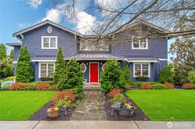 Located on one of the best streets in Kirkland - lined with 75+ year old oak trees.