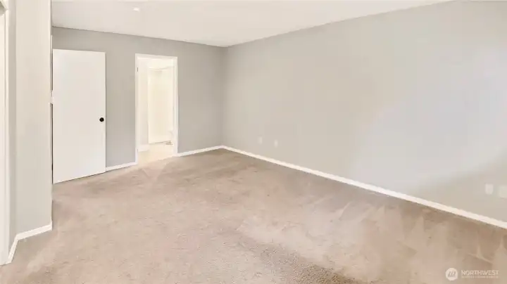 Master Bed Unfurnished