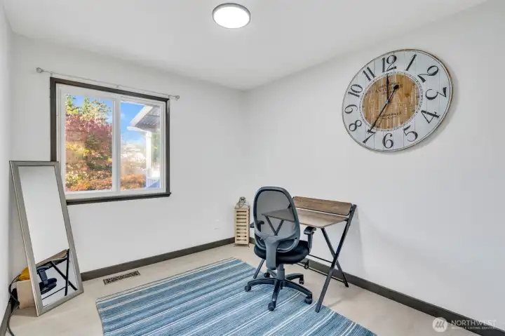 Upstairs bdrm #1, yoga room, or work from home room.