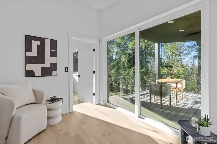 Upstairs Covered Patio Deck