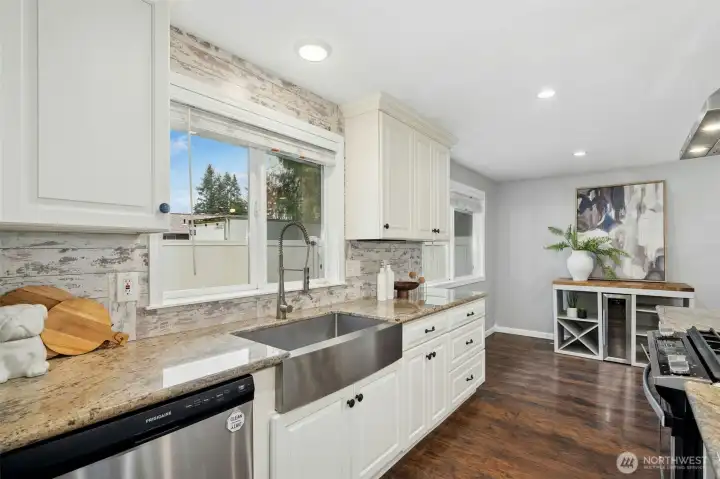 Extra prep space and beverage fridge too.