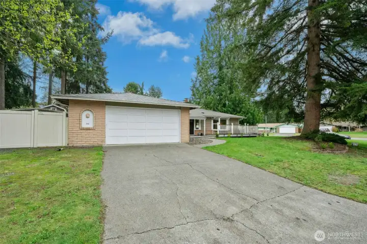 Side gate to allow for extra parking.