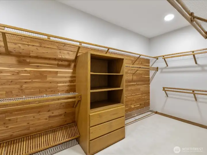 Dual door walk-in-closet.  BIG!
