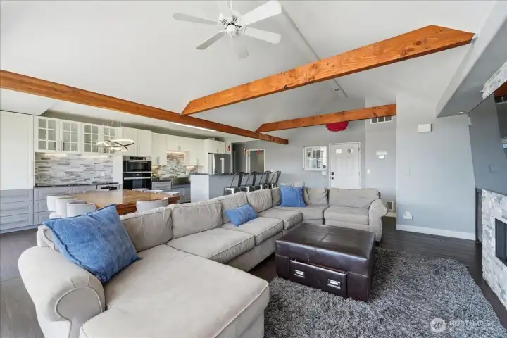 Soaring celings and exposed beams