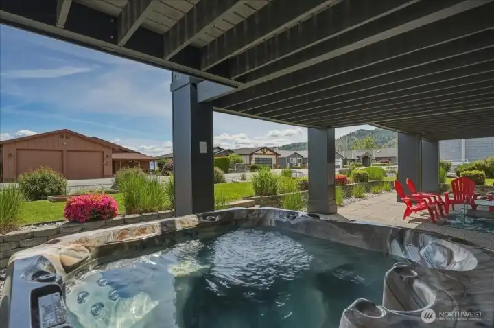 Territorial view from the hot tub