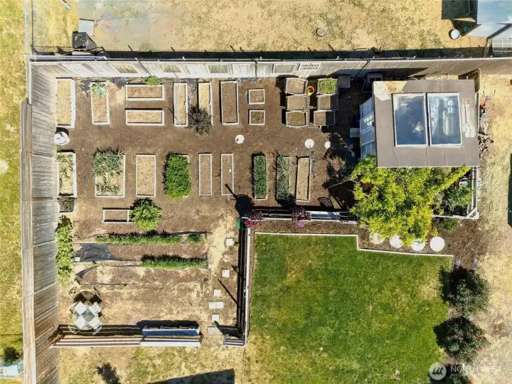 Food & cut flower garden