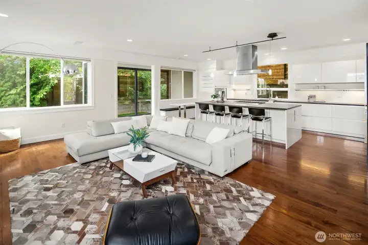 Open concept living flows right into the kitchen Open concept living flows right into the kitchen