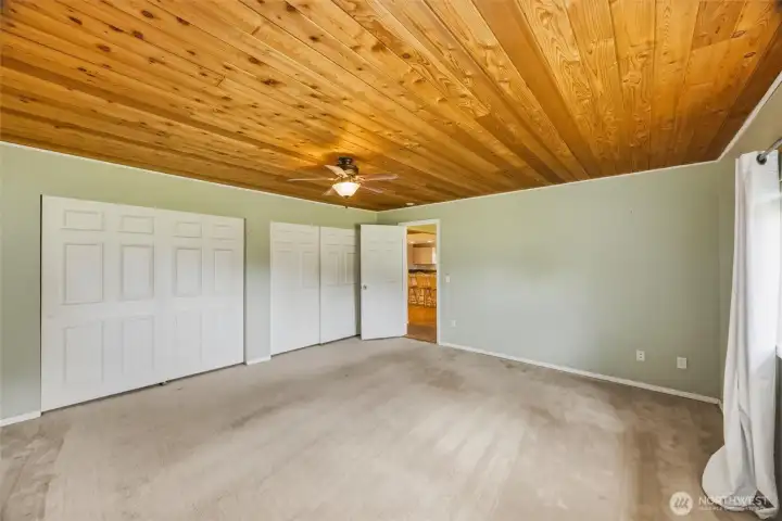 Bedroom #1