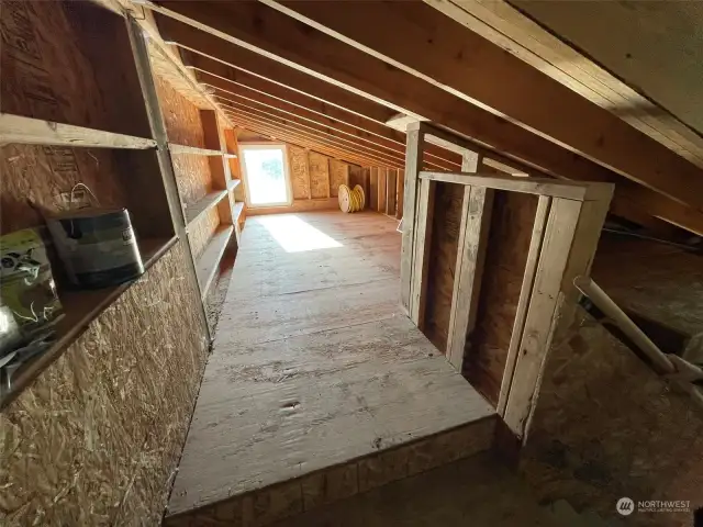Upstairs area of the barn. Unfinished but could be made into a loft with storage.