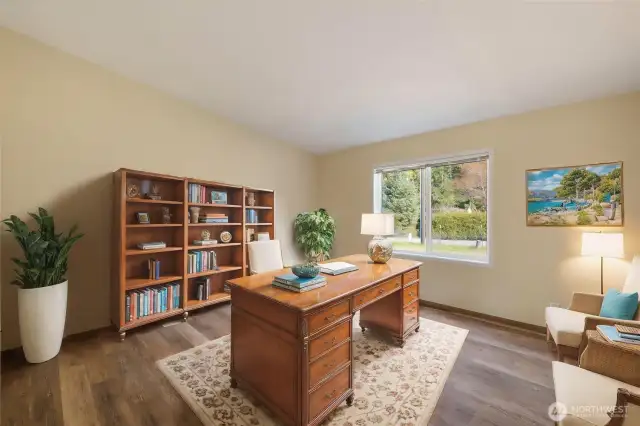 BONUS ROOM VIRTUAL STAGED