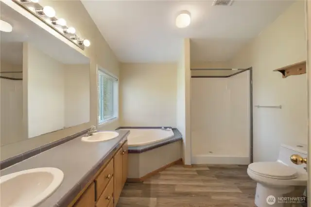 PRIMARY BATHROOM