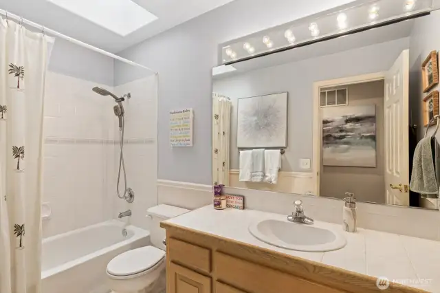 Convenient Common Bath Near Secondary Bedrooms