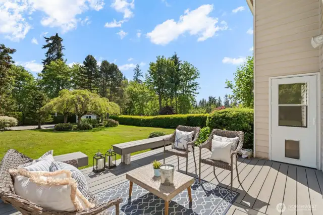 Back Deck Off Kitchen, Perfect For BBQs
