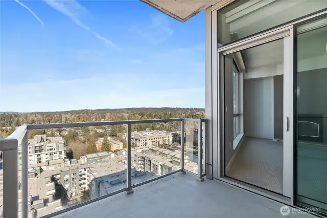 A perfect covered deck space for enjoying the northwesterly views of city and Olympics