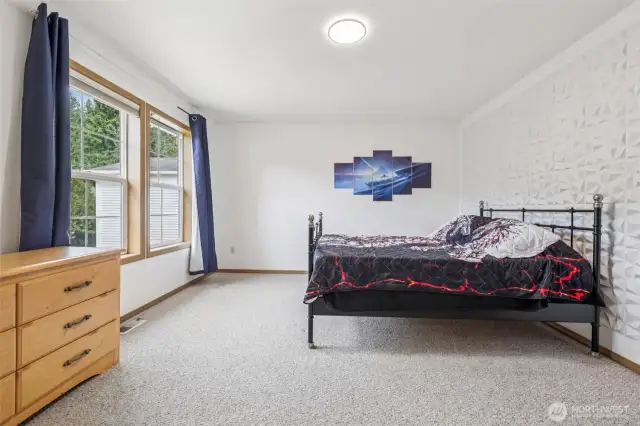 Upstairs Bedroom #2