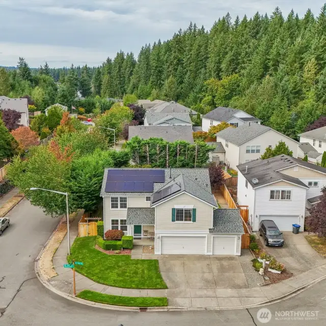 Fantastic corner lot on a quiet Cul-de-sac