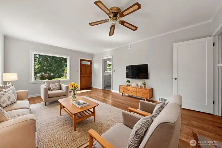 Living Room, style #2  (virtually staged)