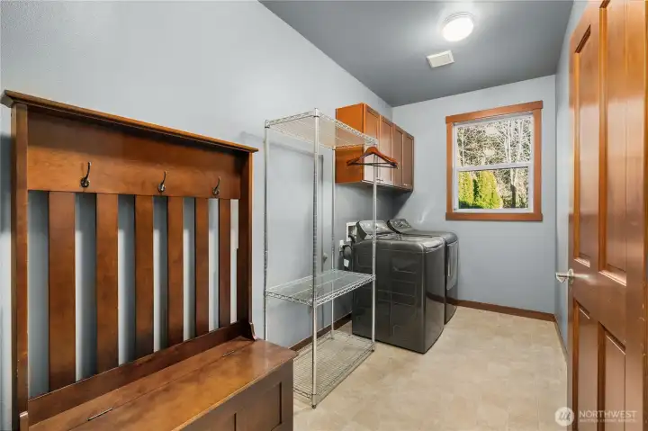 Mud room/utility room