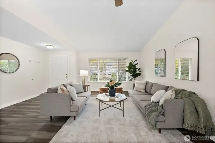 Fresh pain and brand new flooring