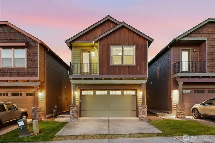 Exterior, 2-car garage