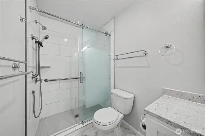 Maqin Bath