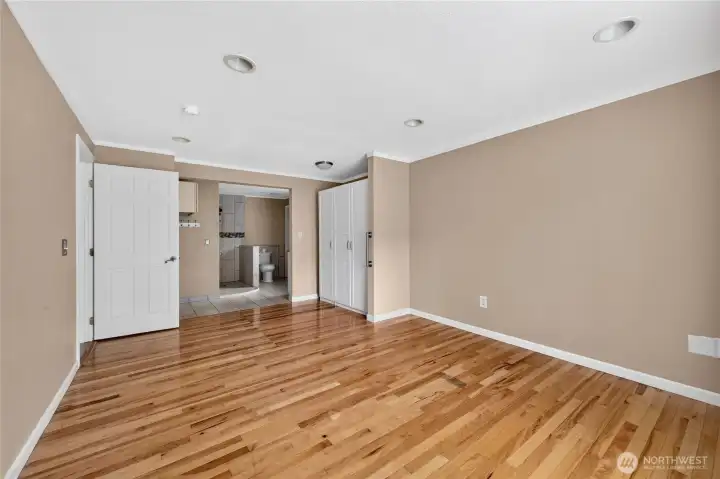 Additional view of the primary suite. Additional view of the primary suite.