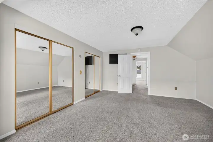 Additional view of the 2nd bedroom. Additional view of the 2nd bedroom.
