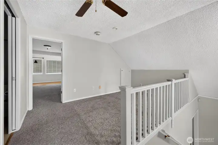 Upstairs loft. Upstairs loft.