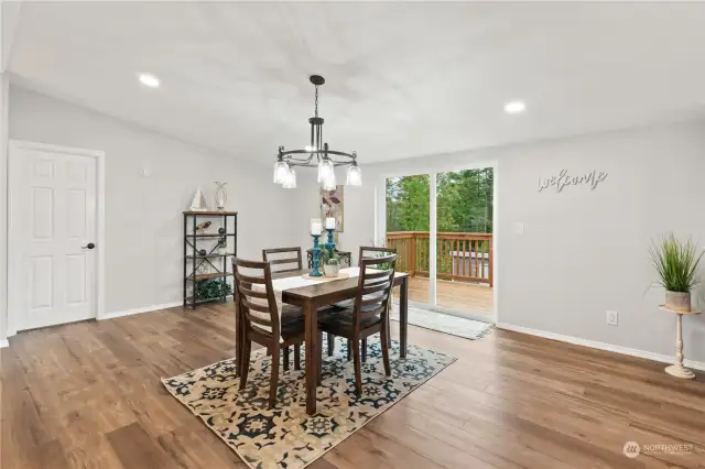 Dining Space w/Enough Room for Hutch, Coffee/Wine Bar, etc!