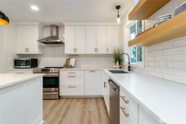 Updated Kitchen with Subway Tile & Quartz Counter tops