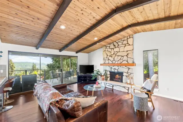 These ceilings are swoon worthy!