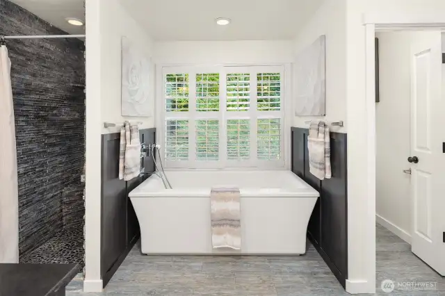 Spa-like Primary Bathroom