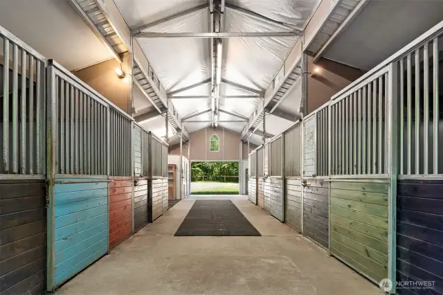 5-Stall Barn with Tack Room, Wash Rack and Feed