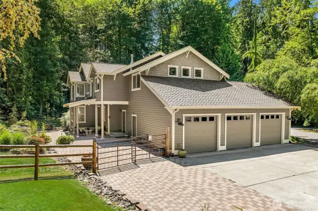 3-Car Garage