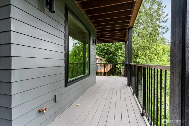 Upstairs Covered Deck