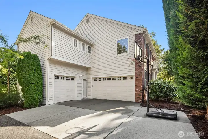 Three car garage