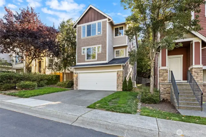 The driveway is level and there are sidewalks for getting around the neighborhood.
