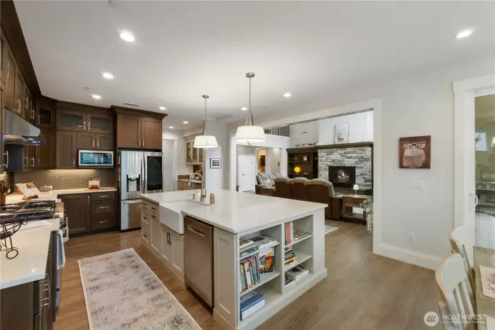 ~Perfect for entertaining~