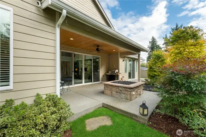 ~Covered Patio~