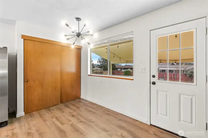 Kitchen dining area & door to Covered patio