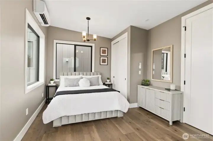 Giant Master suite Giant Master suite