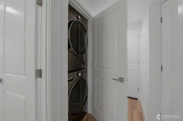 Washer+dryer located downstairs.